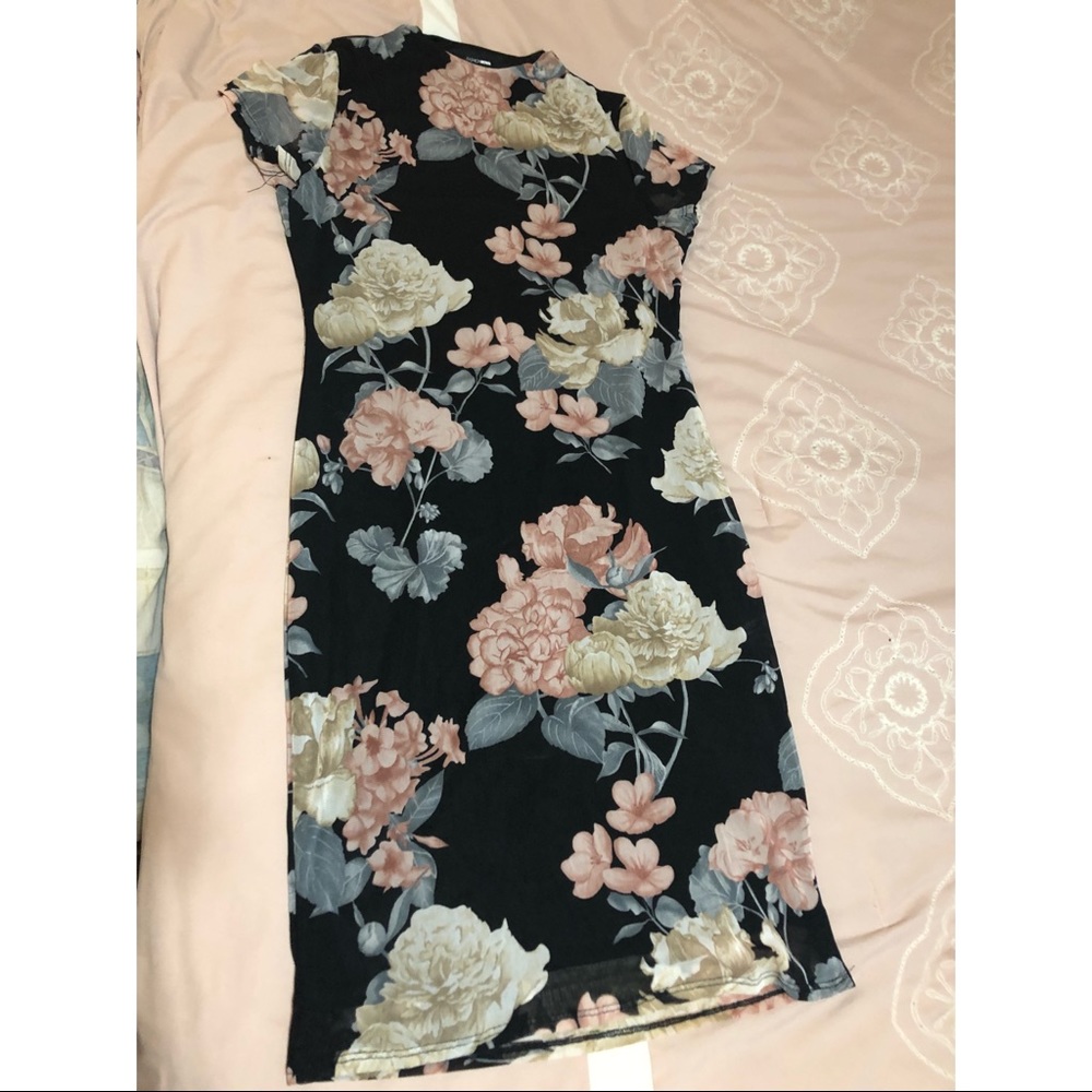 Fashion Nova dress